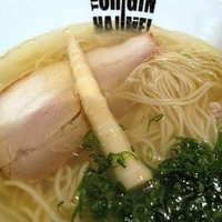 「塩らあめん 750円」@らあめん元の写真