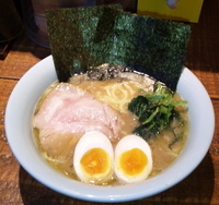 「らめん+味玉」@武蔵家 立川店の写真