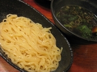 「つけめん半ちゃん700円 大盛り（2玉）同価格!」@ラーメン段七 新大阪店の写真