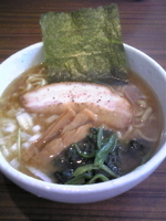 「中華そば（大盛り）」@中華そば 伝堂の写真