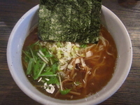 「正油そば（650円）」@秋刀魚中華そば 生粋の写真