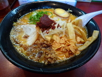 「とんからラーメン中辛」@極らーめん あじくらの写真