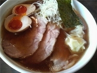 「チャーシュー麺+海老ワンタン+味玉」@荻窪らーめん 栄龍軒の写真