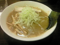 「醤油ラーメン 700円」@らあめん わかばの写真