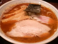 「オロチョンラーメン+チャーシューご飯」@三ツ矢堂製麺 大森店の写真