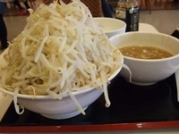 「大つけめん+野菜W」@ジャンクガレッジ イオンレイクタウンmori店の写真