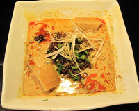 「東坡担々麺（中辛）」@桐梓林の写真