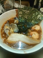 「魚介味噌ラーメン+おつチャー+生ビール」@麺屋 優創の写真