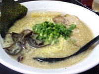 「きちえもん豚（細麺）+大盛り ￥650+100」@らーめん きちえもんの写真