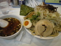 「しょうゆつけめん太麺￥700ランチ無料大盛520g」@龍神の写真