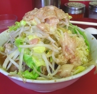 「小豚（ヤサイマシマシ、ニンニク、アブラ）」@ラーメン二郎 桜台駅前店の写真