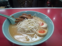 「味噌らーめん+味玉（クーポン）」@ラーメンパブ コヤマの写真