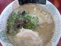 「らーめん+替玉2」@博多長浜らーめん 楓神の写真