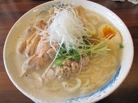 「濃厚鶏しおちゃーしゅう 840円 + 大盛 20円」@麺や ようかの写真