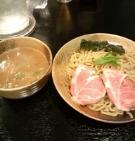 「醤油ラーメン・つけ麺」@ラーメン つけ麺 竹麺亭の写真