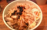 「深夜の汁なし（中盛）」@らーめん 破顔の写真