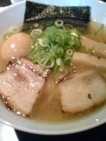 「塩の旨味ソバ+絶妙半熟煮玉子」@我流旨味ソバ 地雷源の写真