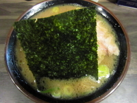 「ラーメン（700円）」@神田ラーメン わいず 神田本店の写真