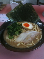 「ラーメン ¥600」@磯子家の写真