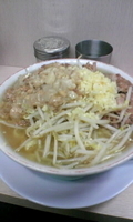 「ドカ盛豚ラーメン（ニンニク、アブラ）」@ラーメン二郎 高田馬場店の写真