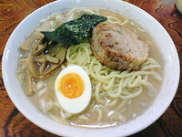 「ラーメン（昼）大盛り」@ラーメン ひかりの写真