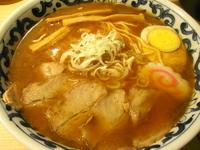 「新味・しょうゆらーめん（大盛）」@山頭火 大和田店の写真