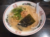 「鶏塩そば（700円）」@鶏そば専門店 前略。まるきゅうの写真