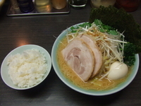 「特製ラーメン」@横浜家系ラーメン 壱蔵家の写真