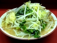 「ミニラーメン（野菜少なめ）+ニンニク」@ラーメン二郎 大宮店の写真