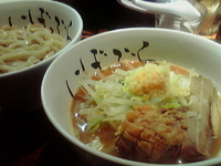 「じろつけ 中盛り(無料サービス) ニンニクマシ」@にぼぶらの写真