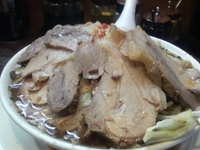 「豚野郎ラーメン、ニンニク」@野郎ラーメン 神田本店の写真