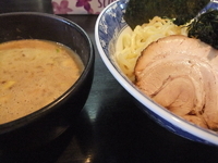 「特製つけ麺大盛り」@明山の写真