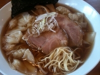 「わんたんそば」@麺や食堂 本店の写真