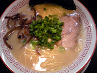 「長浜らーめん（650円）」@博多長浜らーめん 六角堂 武蔵村山店の写真