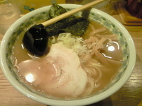 「塩らーめん 720円」@つけ麺屋 やすべえ 秋葉原店の写真