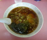 「手打らーめん（550円）」@美華大飯店の写真