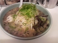 「東京とんこつみそらーめん+味玉」@メロディー 本店の写真