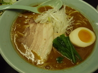 「カレーらーめん（750円）（硬め）+中盛（150円）+小ライス（」@らーめん正道の写真