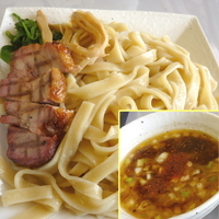 「平打ち手切り味噌つけ麺 （提供数 限定）」@拉麺工房 暁の写真