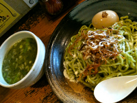 「【5月限定】みどりぃぃぃぃ（800円）+味玉（ランチタイムサービ」@鶏の穴の写真