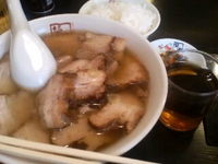 「焼豚ラーメン+小ライス」@喜多方ラーメン 坂内 大森店の写真