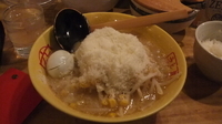 「まる究味噌チーズラーメン（ランチ） 900円」@九十九とんこつラーメン 恵比寿本店の写真