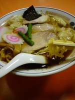 「ワンタンメン650円」@日の出屋の写真