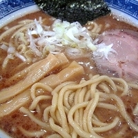 「中華そば（昼の部） 700円」@俺の麺 春道の写真