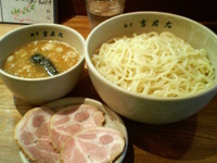 「大盛りつけ麺+チャーシュウ」@麺屋吉左右の写真