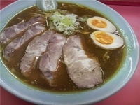 「カレーラーメン+チャーシュー+味玉」@ラーメンショップ 西門前店の写真