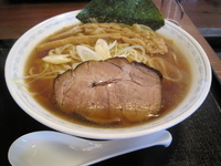 「らーめん大盛り+餃子3ヶ （￥650+￥250）」@らーめんはるか86の写真