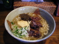 「「ソーキすば+大盛（￥800+ランチ時無料）」」@首里製麺の写真