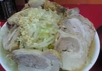 「ラーメン豚W（全マシ）」@モッコリ豚の写真