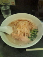 「強火炊き豚骨 大盛り （800円）」@麺創房さくらの写真